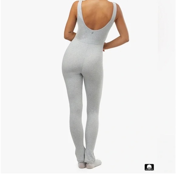 WeWoreWhat Henley Flare Jumpsuit in Light Heather Gray Size M - Picture 2 of 4